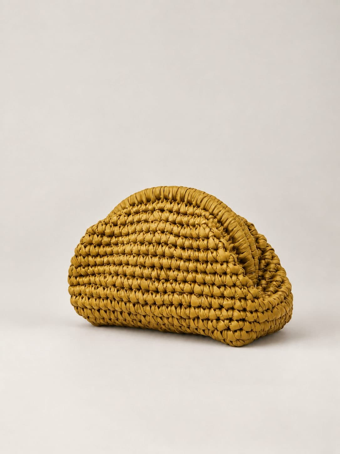 Deri Oval Clutch
