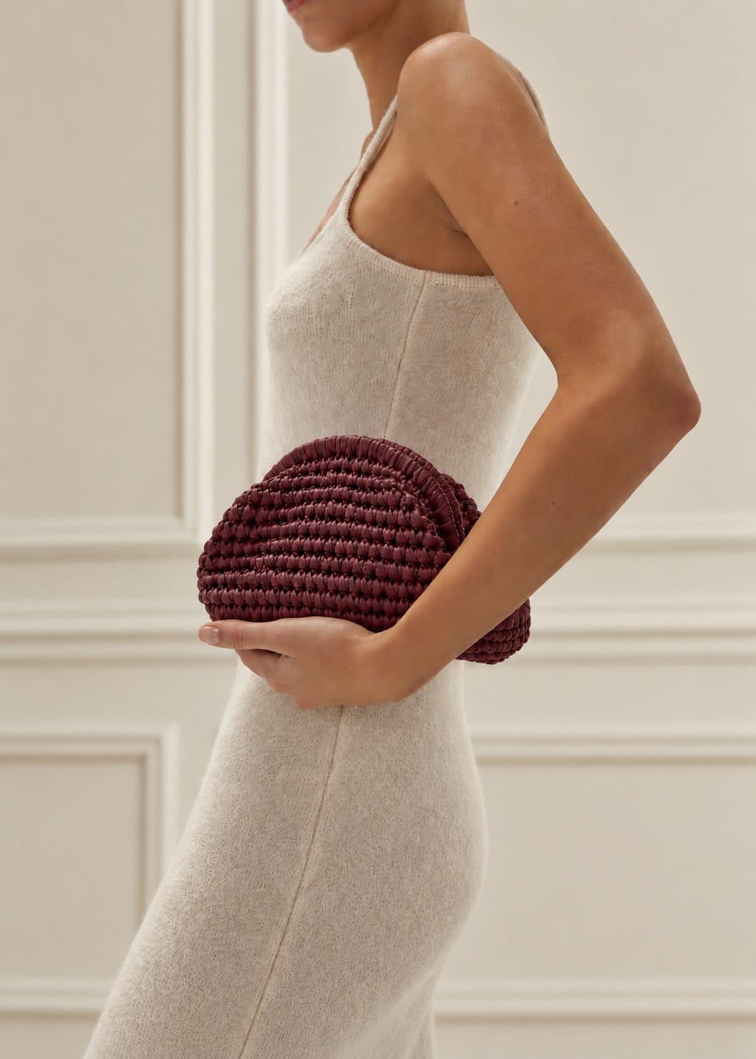 Oval Clutch