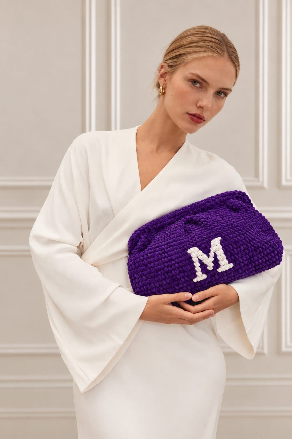 Harfli Kadife Klasik Clutch