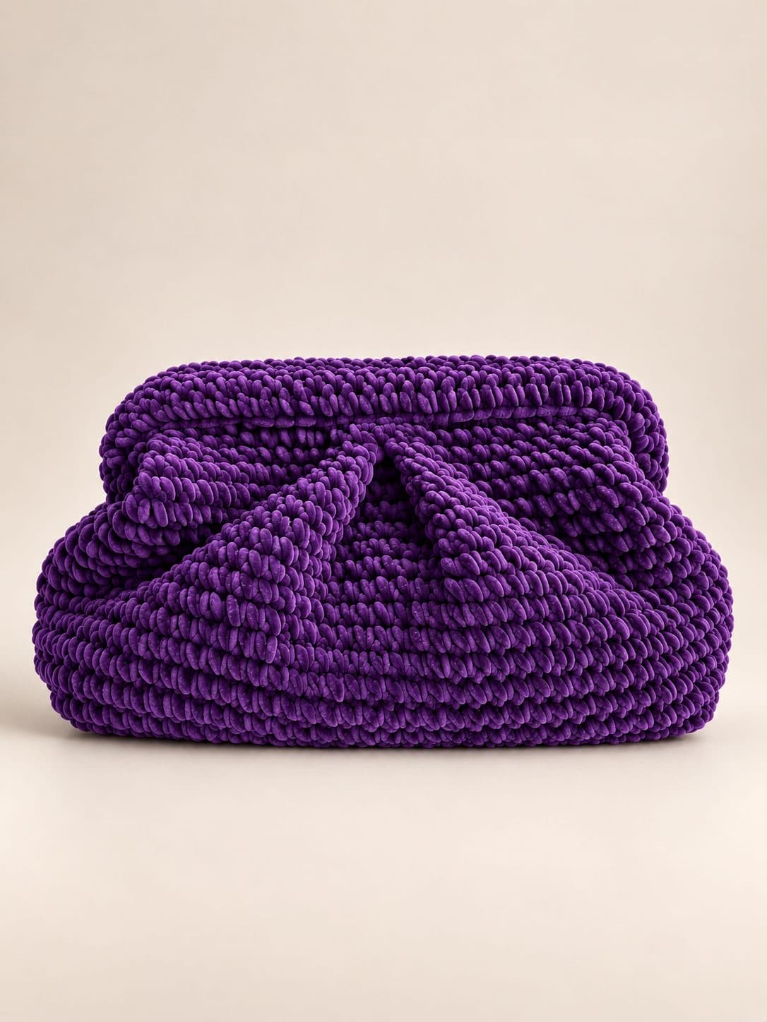 Harfli Kadife Klasik Clutch — Mor