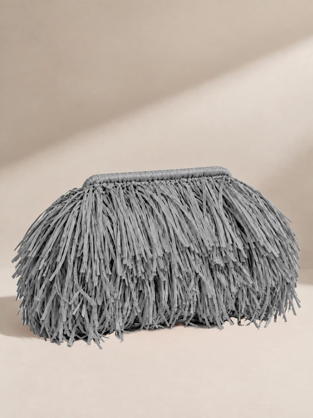 Maxi Rafya Luma Clutch